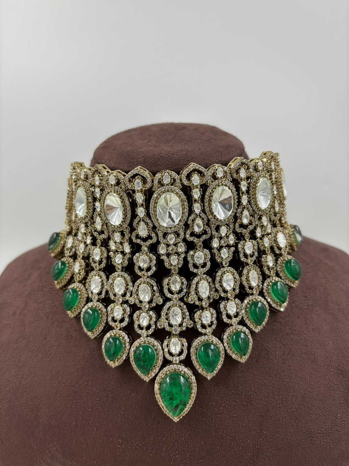 Emerald Green Kundan Choker Necklace Set with Earrings Bridal Polki Jewelry for Weddings & Festive Wear