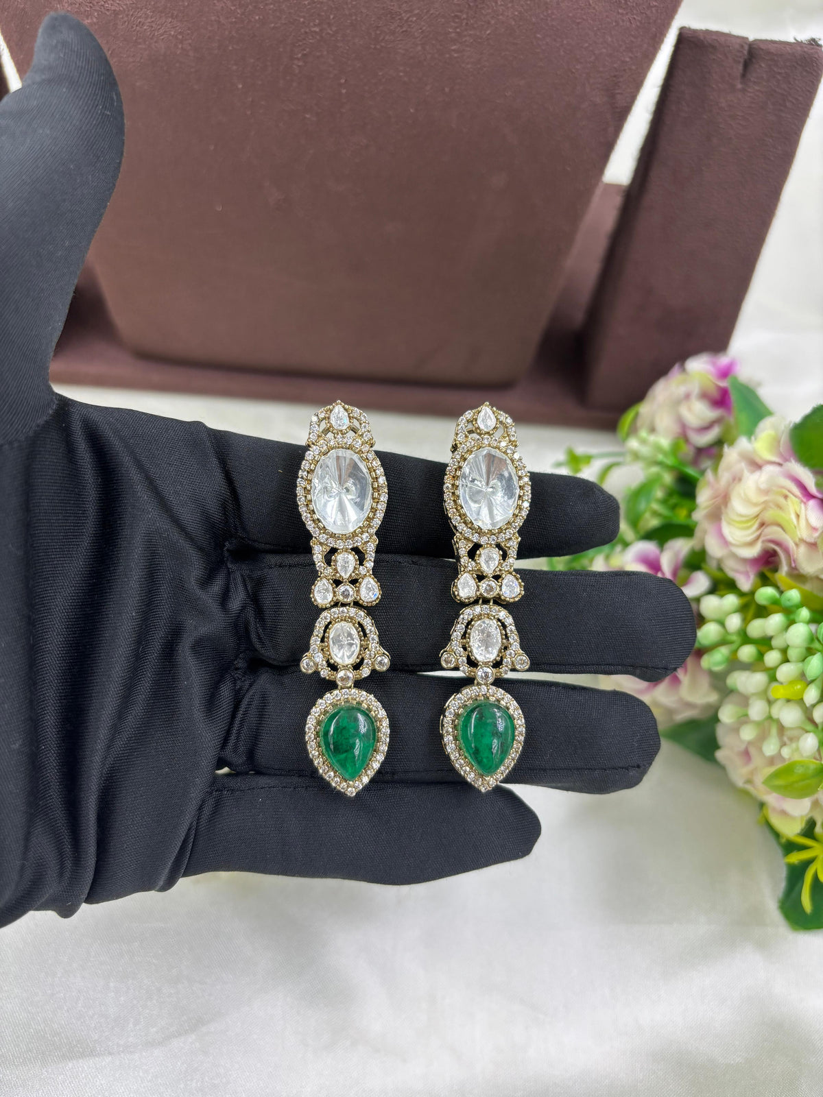 Emerald Green Kundan Choker Necklace Set with Earrings Bridal Polki Jewelry for Weddings & Festive Wear