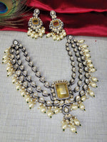 Premium Royal Emerald Kundan Choker Necklace Set with Pearls
