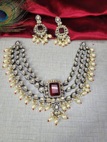 Premium Royal Emerald Kundan Choker Necklace Set with Pearls