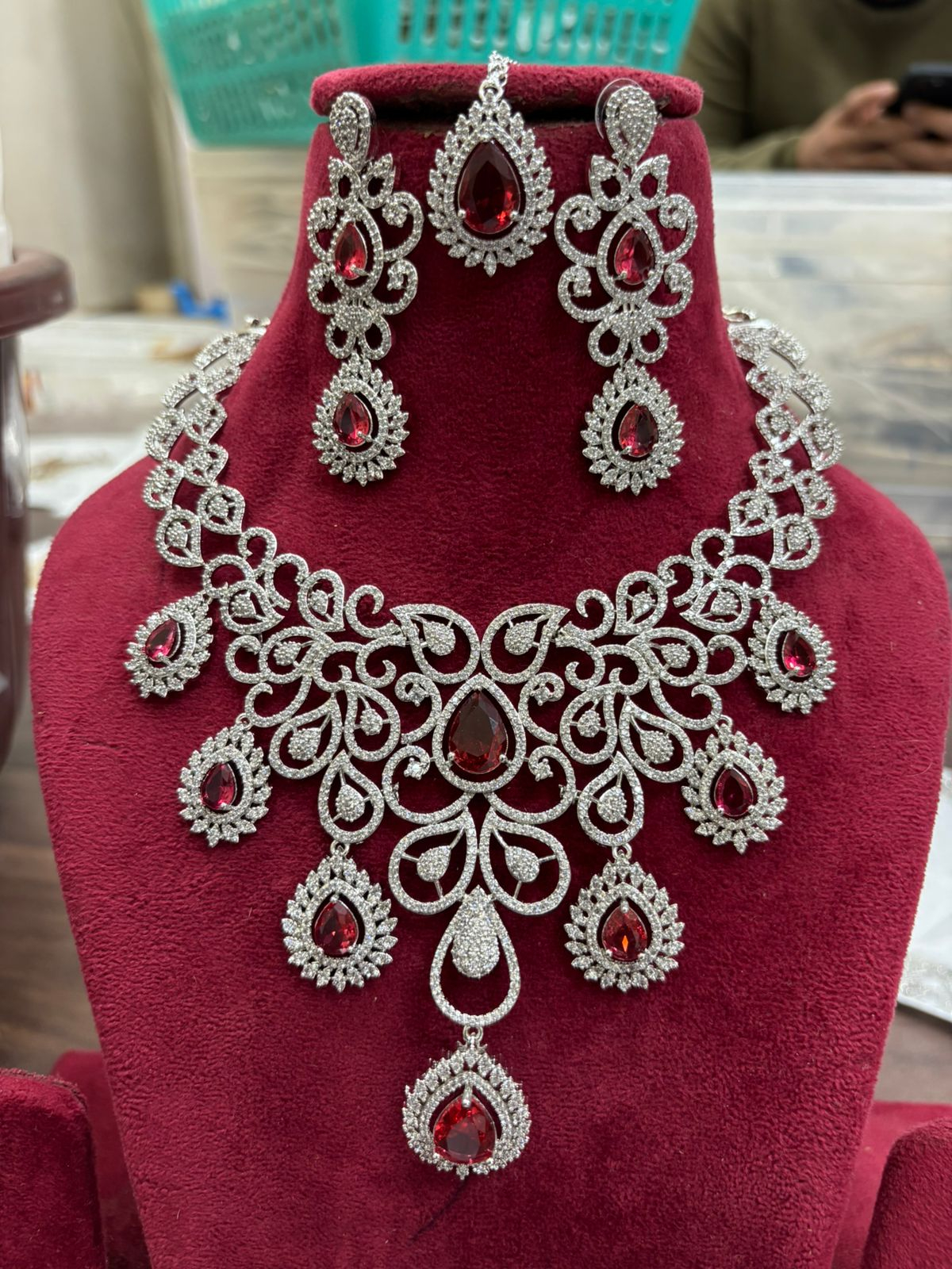 Royal Pink Elegance AD Necklace Set with Earrings & Maangtika – Premium Bridal Jewelry