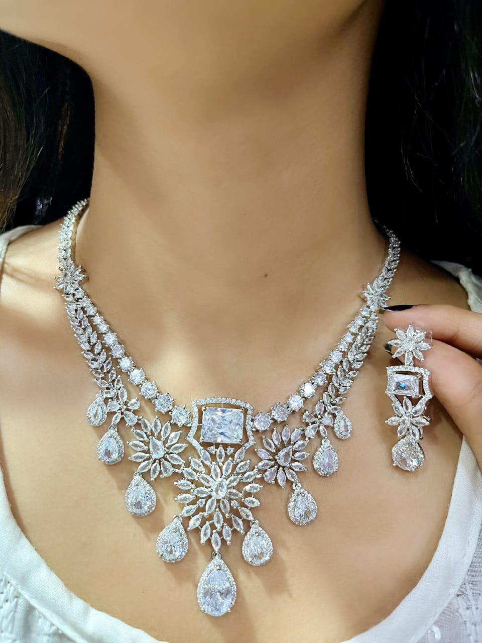 Exquisite Ruby and Diamond Necklace with Matching Earring Set