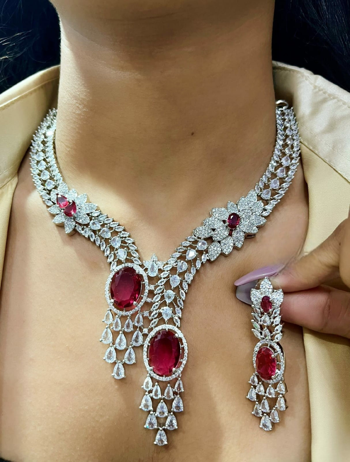 Luxury Diamond-Cut Dual Stone Necklace Set – Pink & Green Crystal Elegance