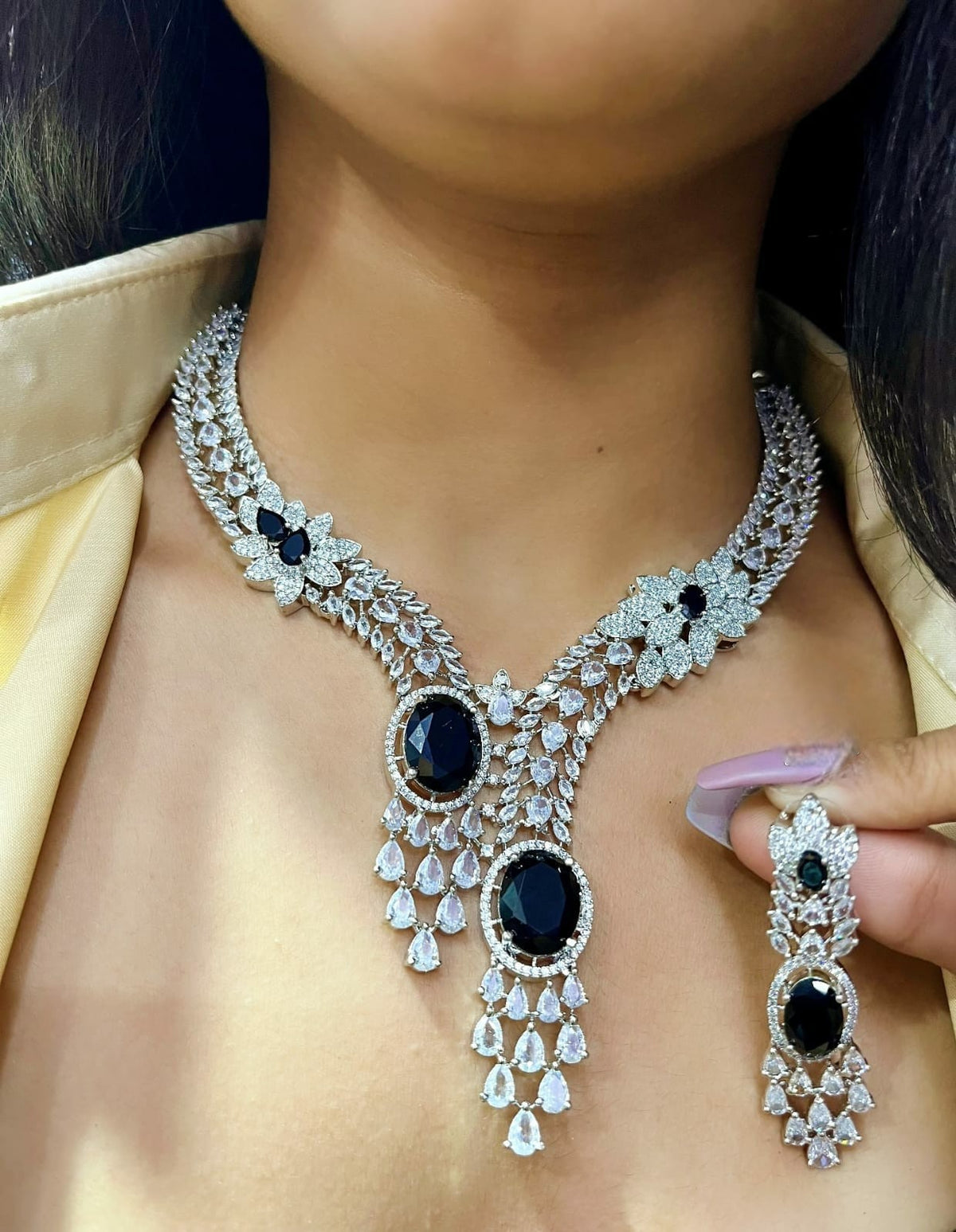 Luxury Diamond-Cut Dual Stone Necklace Set – Pink & Green Crystal Elegance