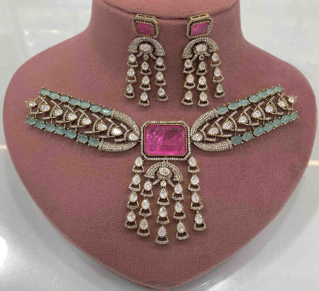Punjabi Ethnic Kundan Choker Earrings Set for Weddings | Kundan Jewelry | Indian Jewelry | Pakistani Jewelry | Traditional Jewelry