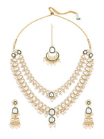 Gold Plated Kundan Studded & Pearls Beaded Jewellery Set