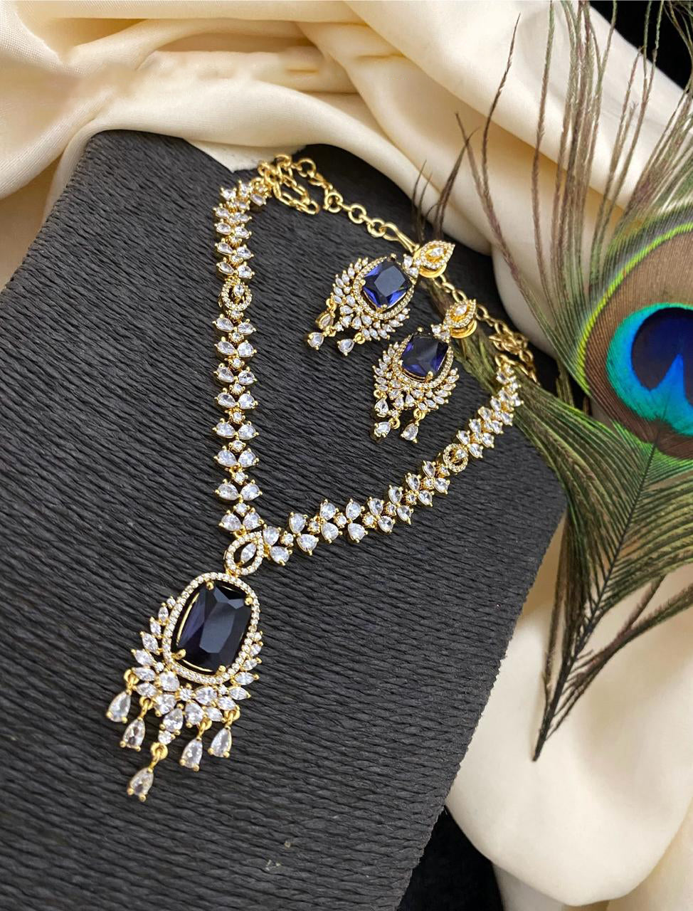 Gold Plated Kundan AD Necklace Earring Set For Wedding