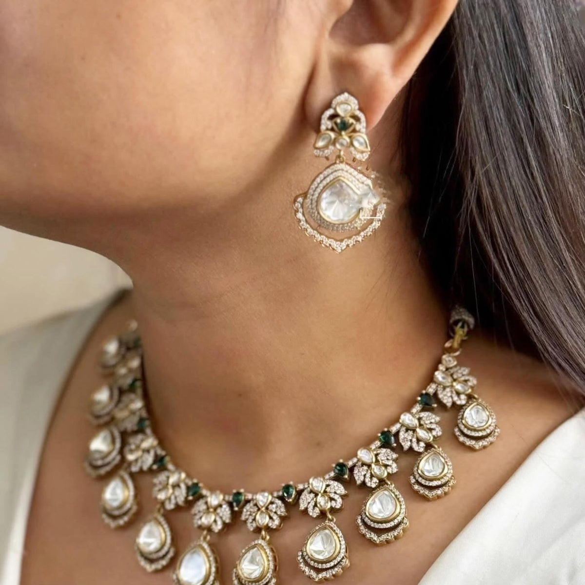 Jaipuri Flower Design Kundan Polki Choker Earring Set For Wedding
