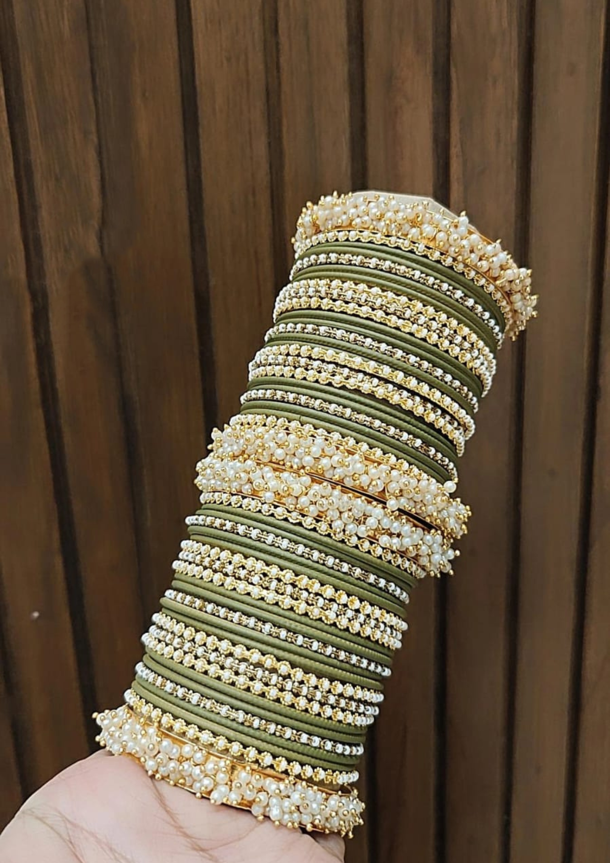 Floral Motif Stone Beaded Bridal Bangle Set For Set Wedding