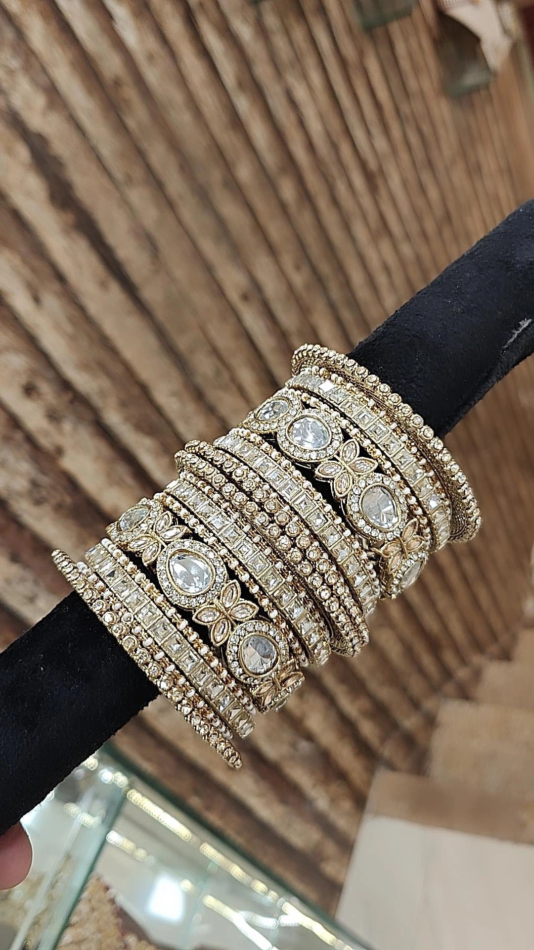 Golden Pakistani Kundan Stone Work Bangle Set For Wedding | Pakistani Bangle Set | Pakistani Jewelry | Traditional Jewelry