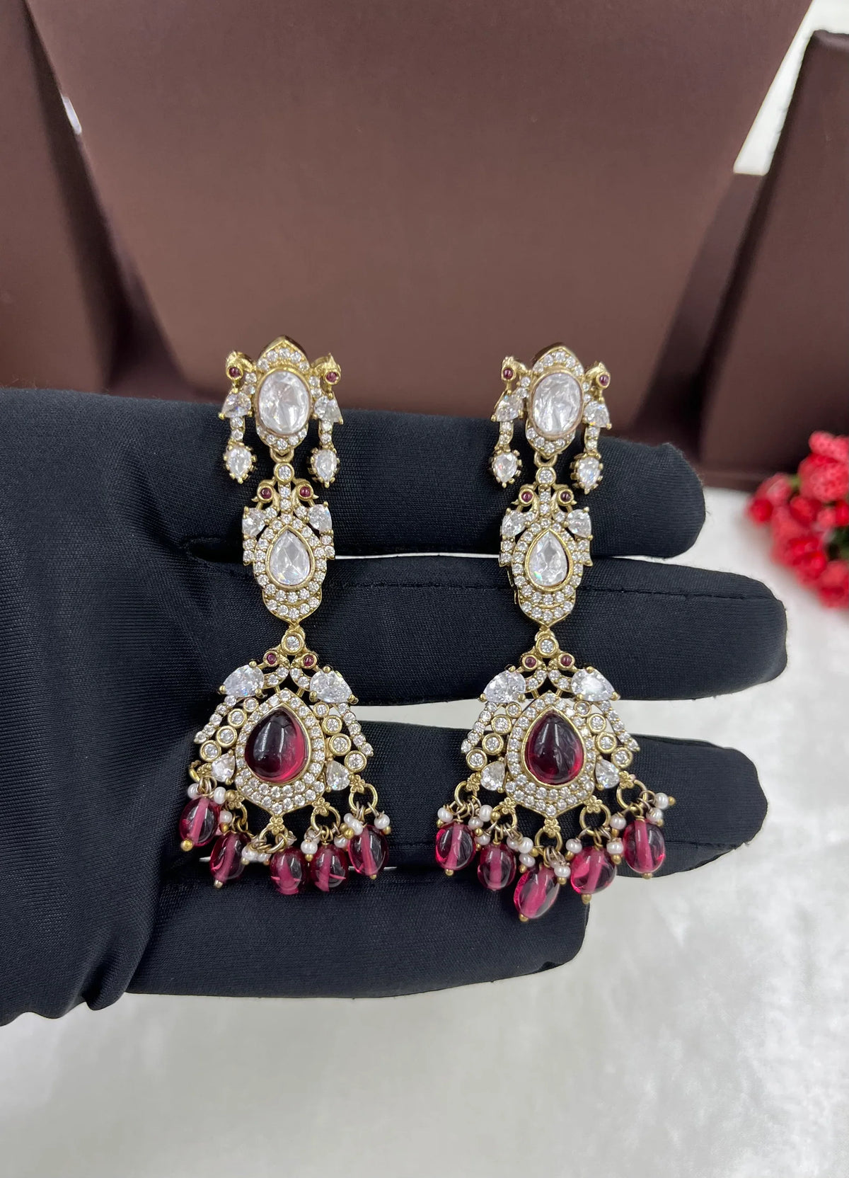 Antique Premium Moissanite Kundan Necklace Set with Earrings & Maang Tikka – Bridal & Party Jewelry