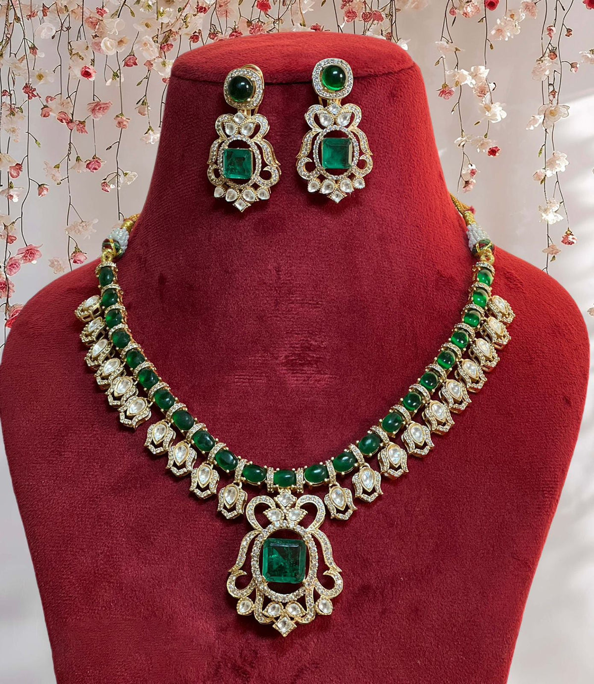 Exquisite Emerald Necklace Matching Earrings Jewelry Set, Indian Emerald Polki Jewelry Set, Indian Wedding Necklace Set, Indian Bridal Set