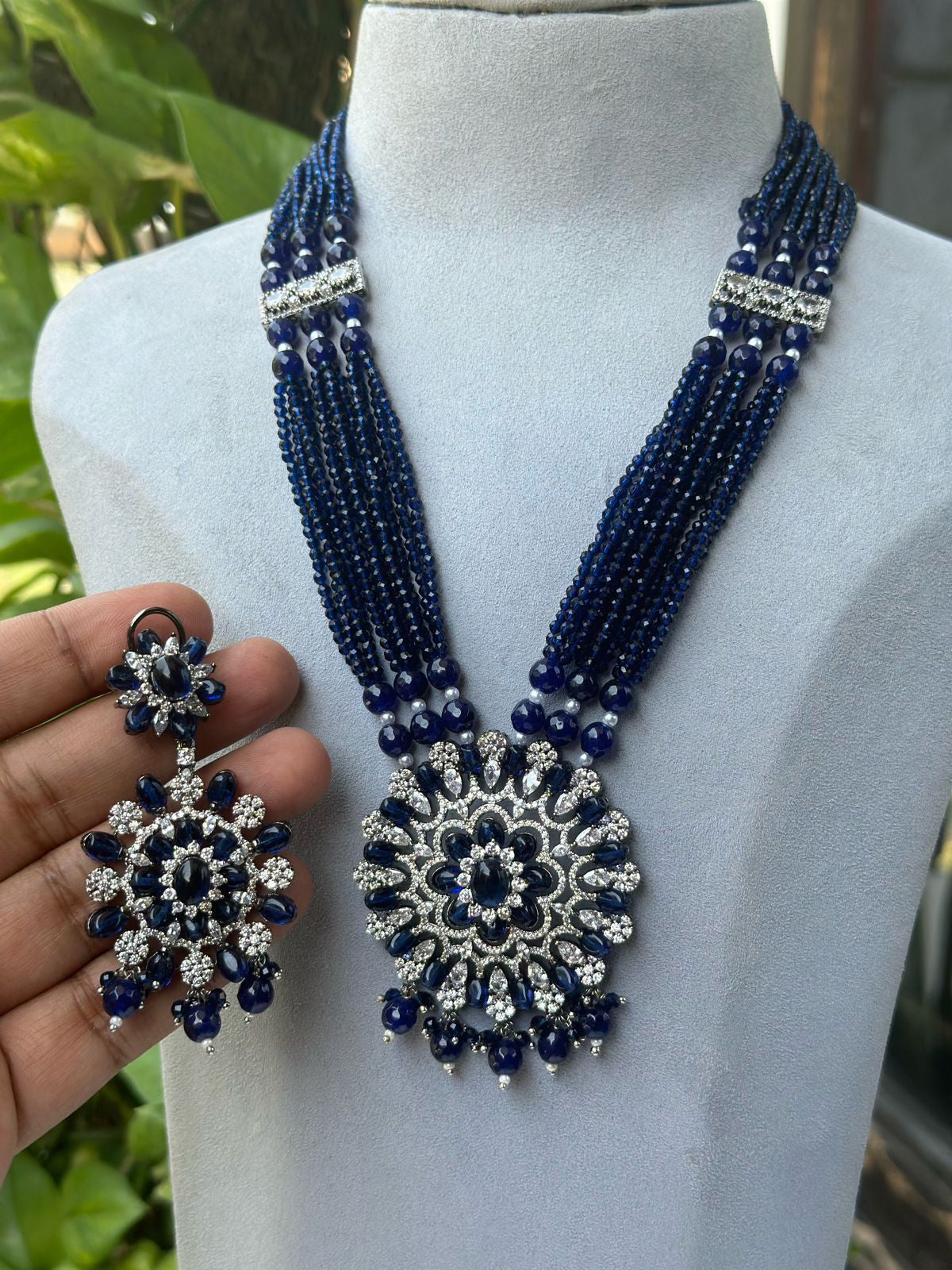Stunning Shrinkling Dazzel Necklace Earrings Set, Pakistani Multi Layer Necklace Set, Bollywood Detailign Jewelry Set, Bridal Necklace Set