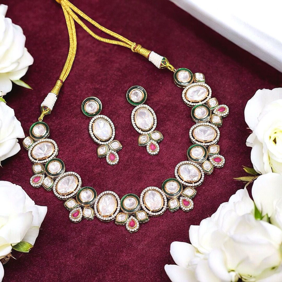 Luxe Bollywood Inspired Polki Choker Earrings Set, Stylish Celebrity Polki Jewelry Set, Indian Polki Choker Set, Bridal Polki Jewelry Set, Pakistani Polki Jewelry Set