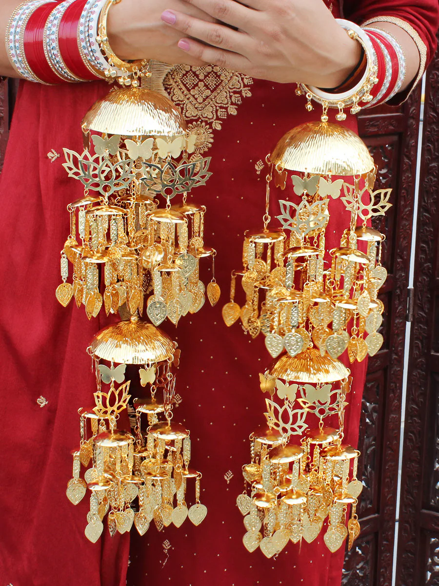 Intricate Butterfly And Lotus Design Bridal Kaleere Set, Lotus Inspired Wedding Haathphool Set, Indian Butterfly Kaleere Set, Pakistani Ethic Golden Lotus Design Kaleere Jewelry