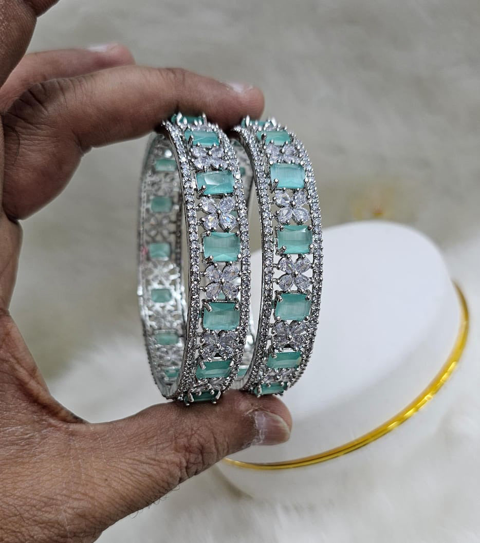 Indian bangle set with a Bollywood influence creating a perfect ethnic accessory