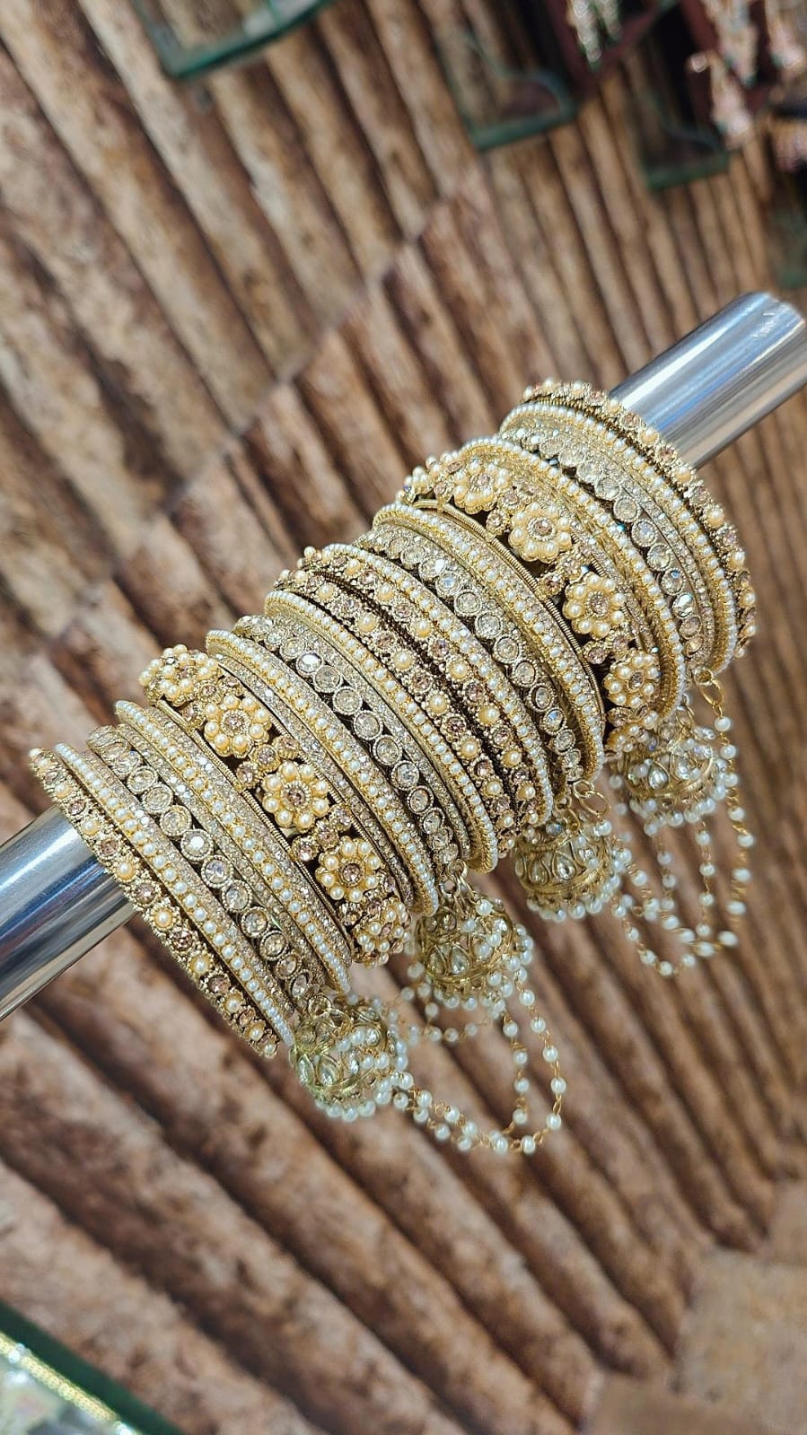 Moti Jhumar Stone Bangles Set with Elegant Copper Touch