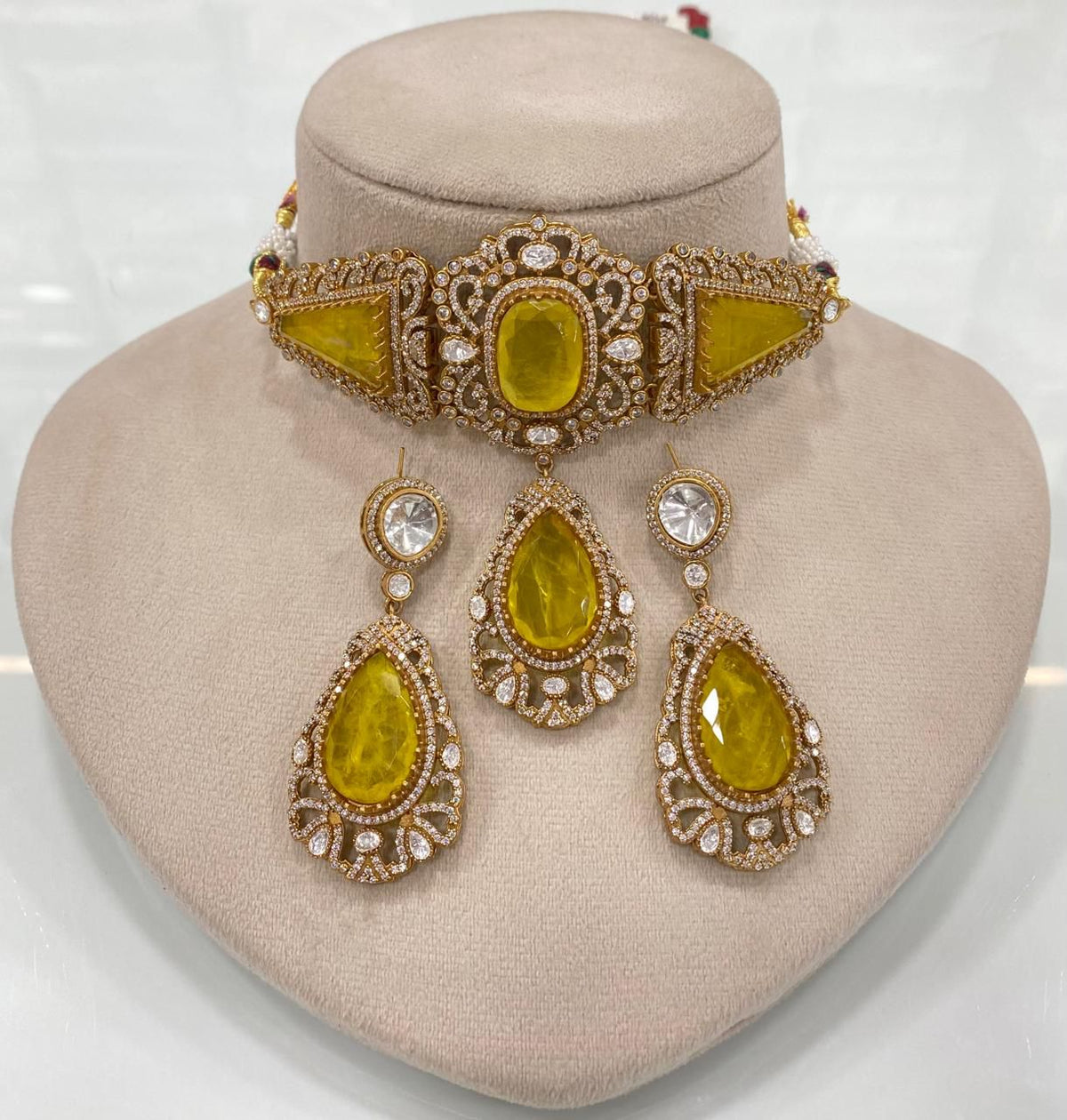 Sparkling Luxurious Polki Choker Drops Earrings Set, Polki Necklace Earrings, Indian Bridal Jewelry, Polki Statement Wedding Set, Polki Bridal Necklace Set, Polki Jewelry Set, Polki Choker Set, Polki Earrings Set