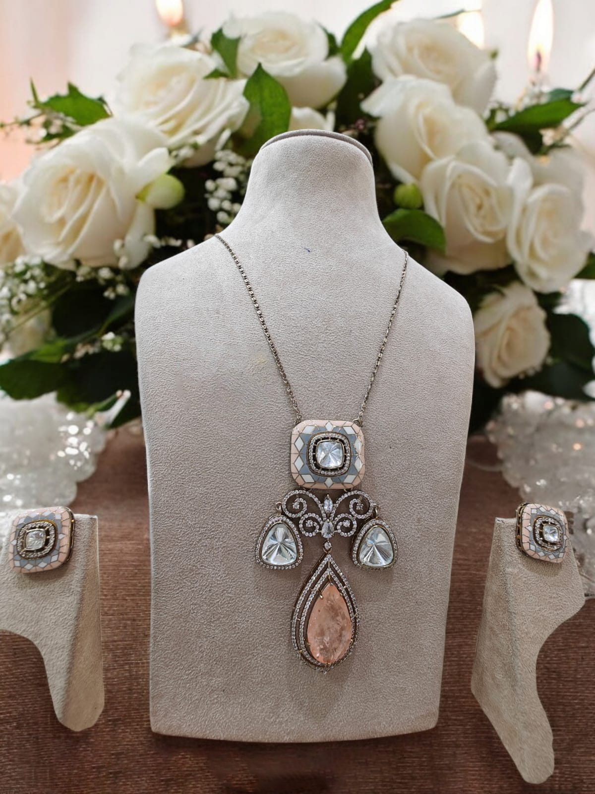 Shimmering Droplet Celebrities Polki Necklace Set. Shimmering Polki Jewellery Set, Polki Earrings Set, Celebrity Polki Necklace Earrings Set, Bollywood Jewellery Set, Indian Polki Set, Pakistani Polki Jewellery