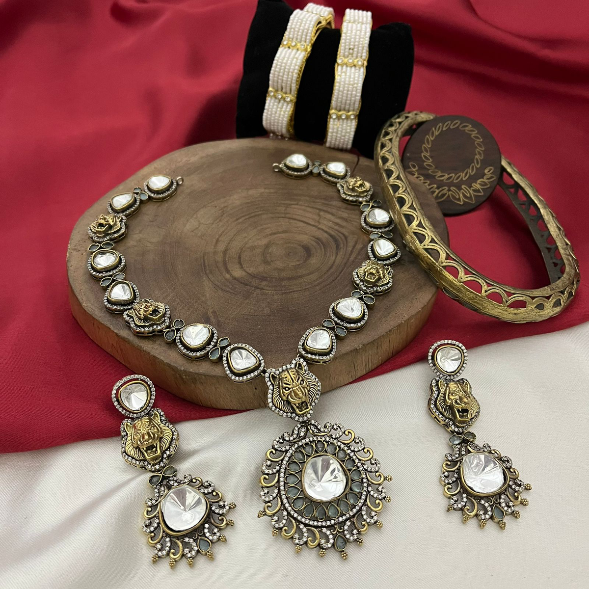 Regal Tiger Inspired Polki Necklace Jewelry Set, Roar Polki Earrings Set, Tiger Inspired Necklace Set, Tiger Wedding Jewellery, Celebrity Inspired Jewelry, Bollywood Polki Jewellery