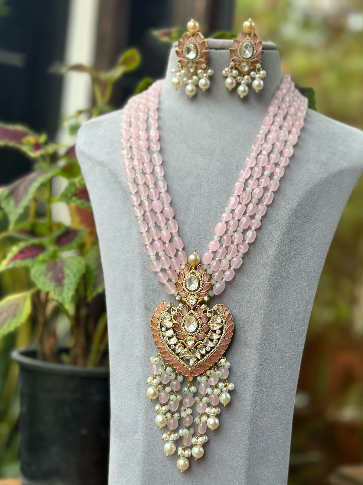 Rajsthani Lotus Floral Polki Necklace Set, Rajsthani Polki Necklace Jewerly, Lotus Floral Celebrity Necklace Set, Lotus Bridal Polki Jewelry