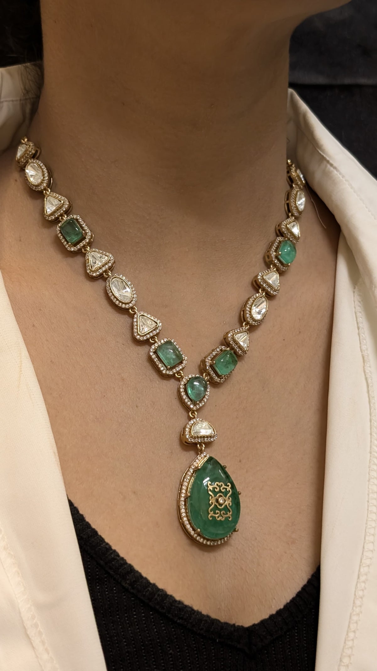 Glamorous Celebrity Statement Polki Necklace Matching Earrings, Celebrities Inspired Polki Necklace Set, Bollywood Designed Polki Jewelry Set