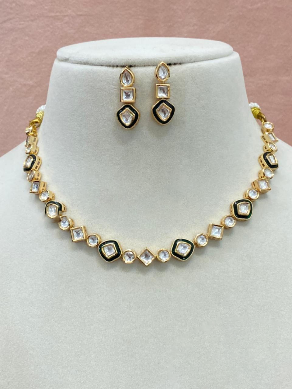 Silver Black Pakistani Kundan Choker Pearl Earrings Set, Bridal Indian Pearl Choker Set, Kudan Pakistani Jewelry Set, Bollywood Inspired Jewelry Set, Indian Kundan Choker Set