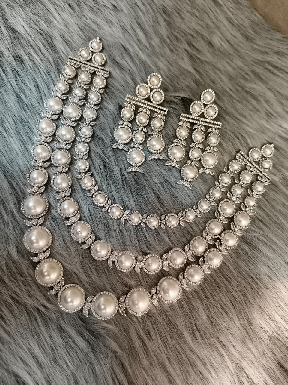Classic Pearl Layered Necklace Set – Elegant Bridal & Party Jewelry - Libasaa.com