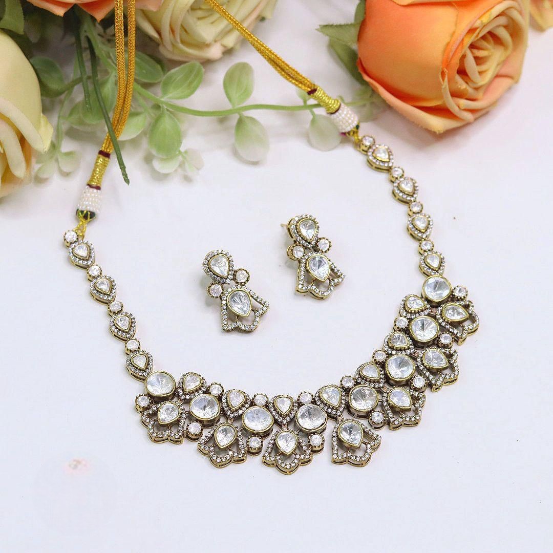 Kundan Necklace Set with Matching Earrings | Indian Jewellery Gold-Toned Finish Traditional Necklace Set | Wedding & Party Wear Indian Necklace Set