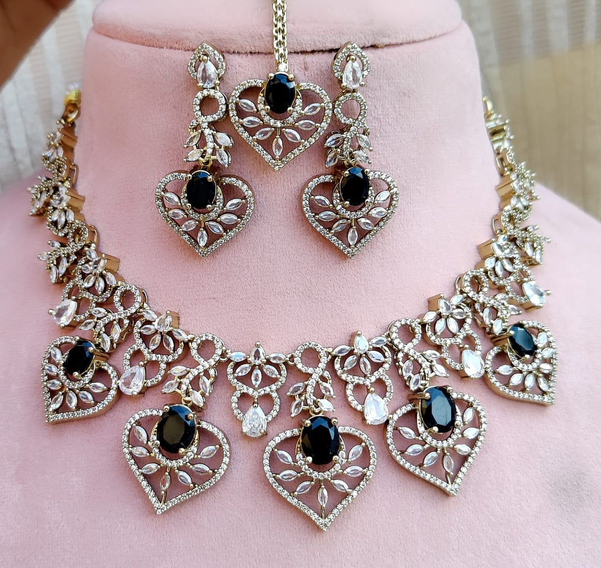 Diamond Stone Heart Necklace Set with Matching Earrings & Maang Tikka | Indian Jewellery Traditional Stone Indian Necklace Set