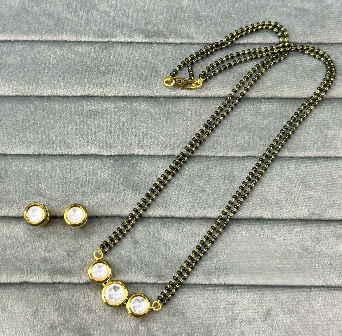 Kundan Mangalsutra Set with Round Stud Earrings | Traditional Kundan Indian Mangalsutra Set | Elegant Gold-Tone Indian Jewellery