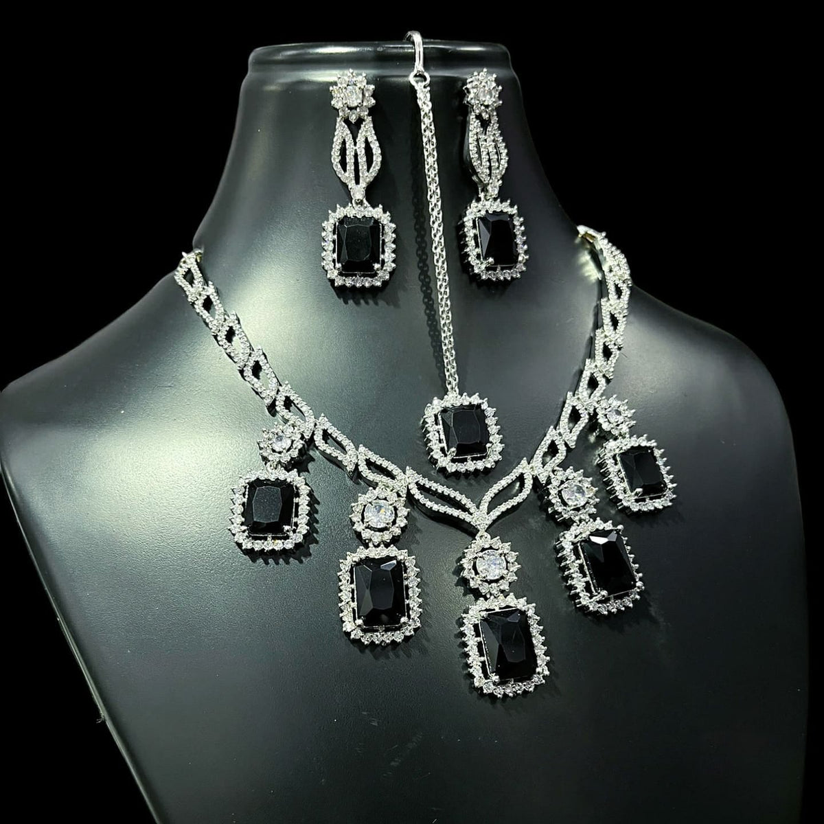 Square American Diamond Stone Work Necklace Earring Mangtikka Set
