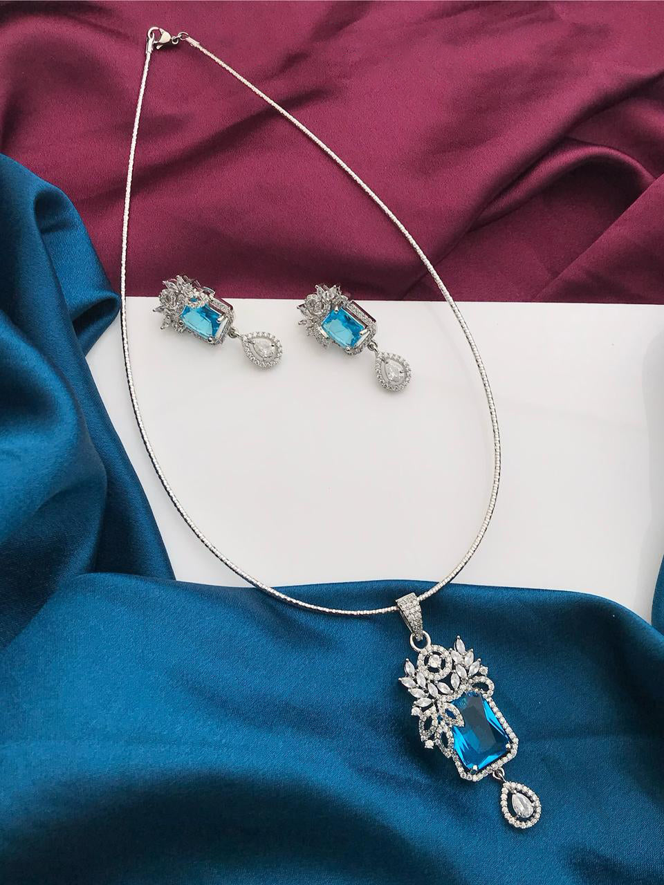 Silver Tone ADStatement Necklace Earring Set For Wedding