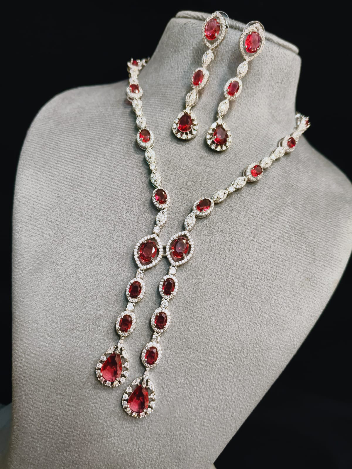 Indian Statement Bridal AD Silver Plated Necklace Earring Set For Wedding