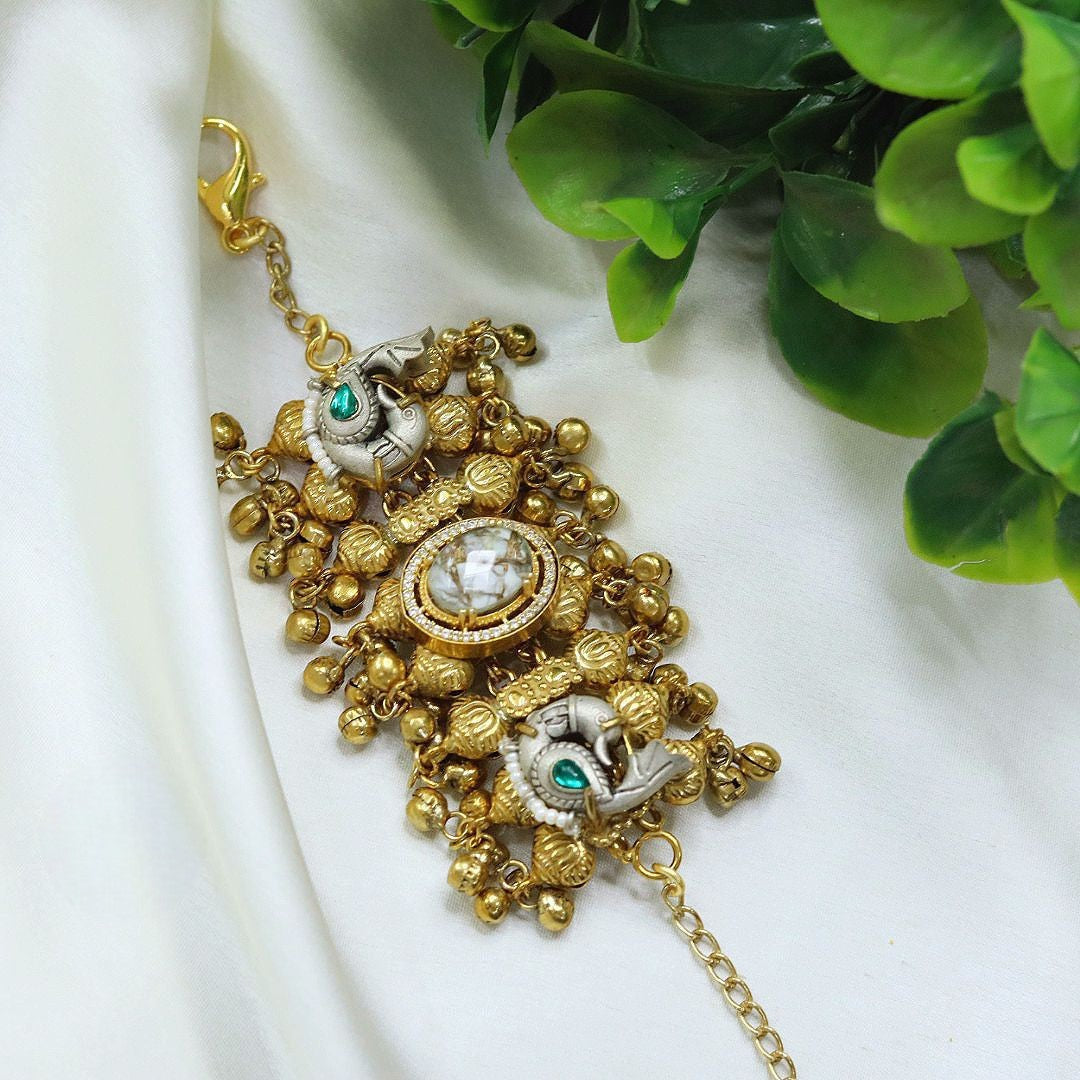 Antique Gold Plated Ganesha Motif Bracelet with Kundan Stone Detailing