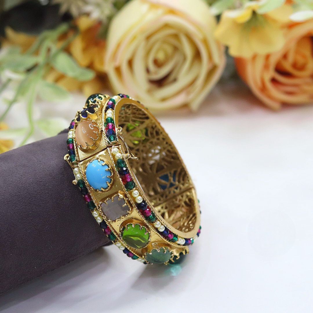 Royal Multi-Stone Openable Kada – Handcrafted Heritage Elegance
