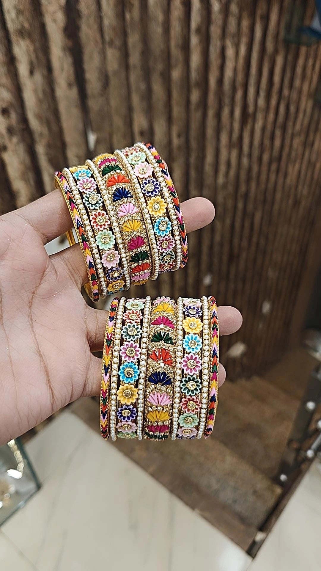 Jaipuri RajwadiMulticolor Flower Design Bridal Chura Set