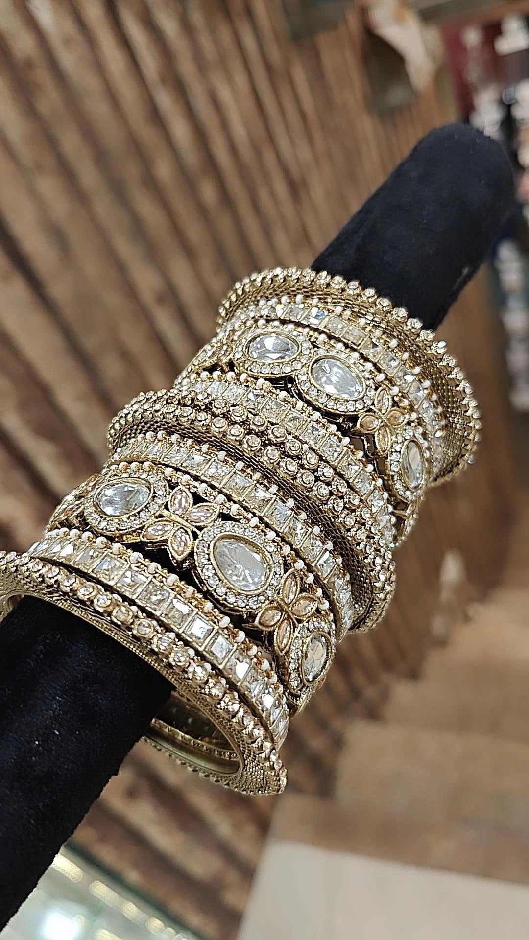 Golden Floral Motif Kundan Kada Chura Set For Wedding