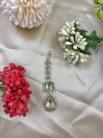 Royal Victorian Drop Maangtika – Timeless Bridal Elegance