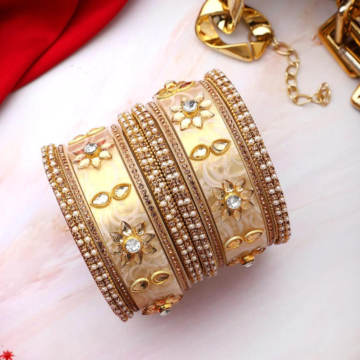Traditional Rajasthani Bridal Chuda, Traditional Rajwadi Bangle Set, Rajasthani Chuda, Royal Wedding Bangles, Rajasthani Bridal Jewelry - Libasaa