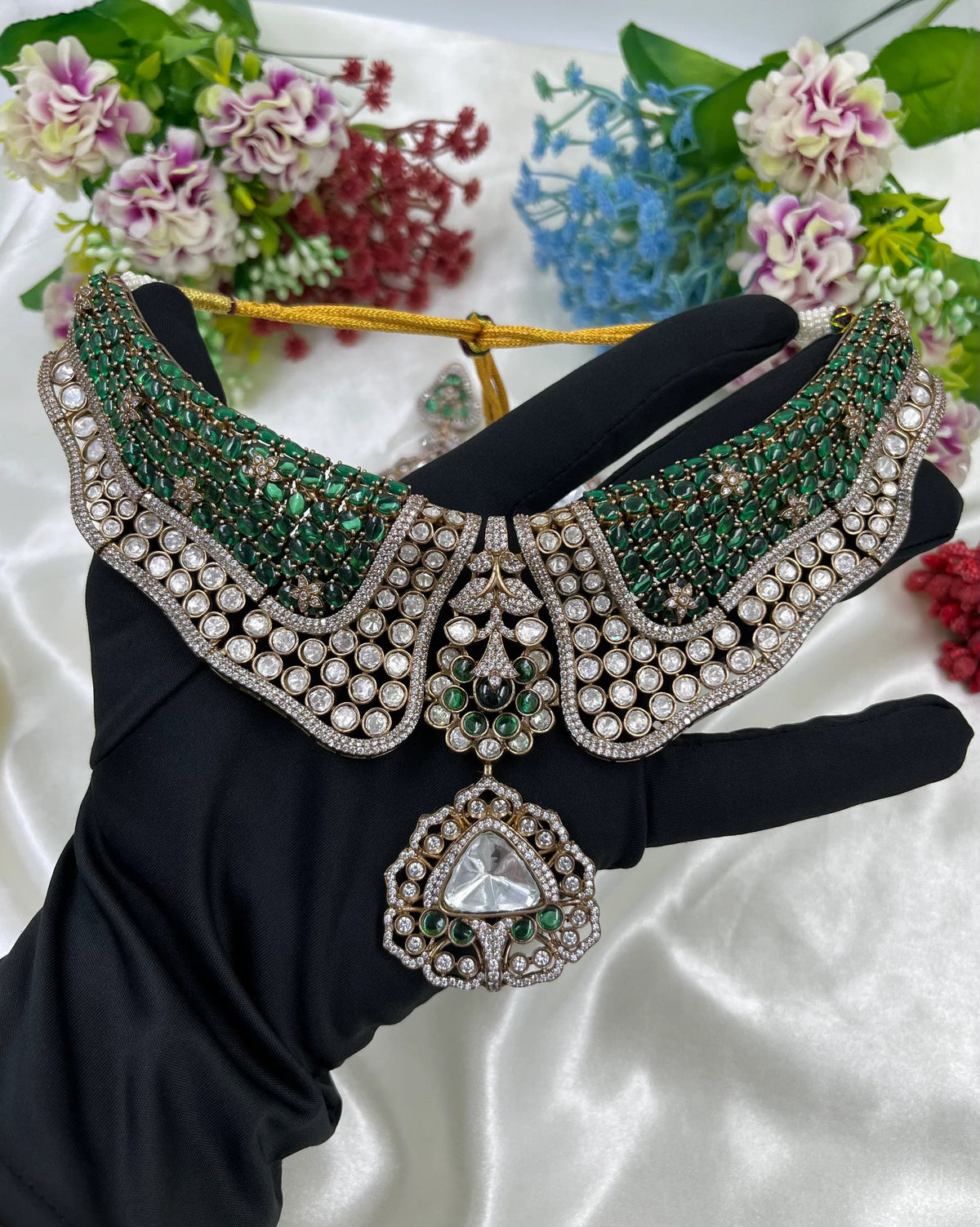 Royal Premium Kundan Necklace Set with Earrings – Royal Bridal Splendor