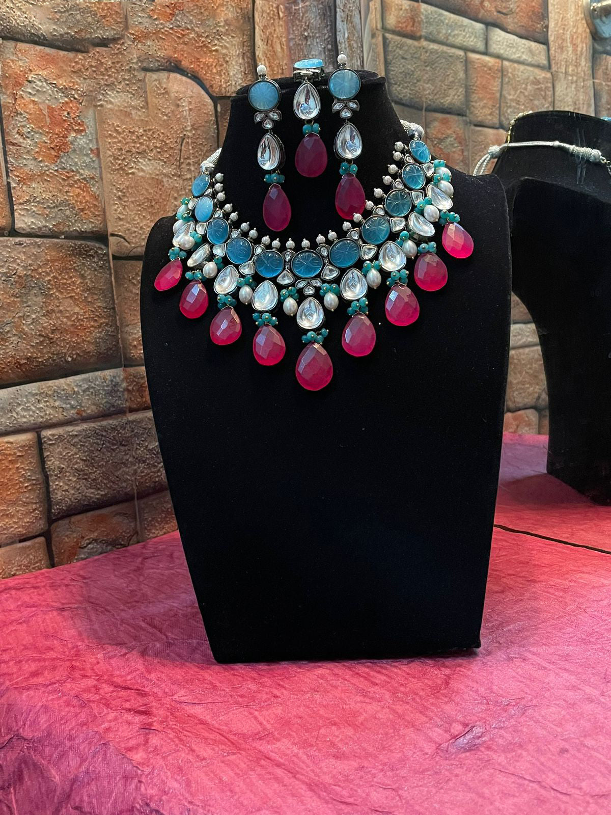 Multi Layer Indian Floral Polki Choker Earrings Set, Indian Polki Choker Set, Pakistani Meenakari Choker Set, Celebrities Polki Jewelry, Bridal Traditional Jewelry Set, Bridal Layered Jewelry Set