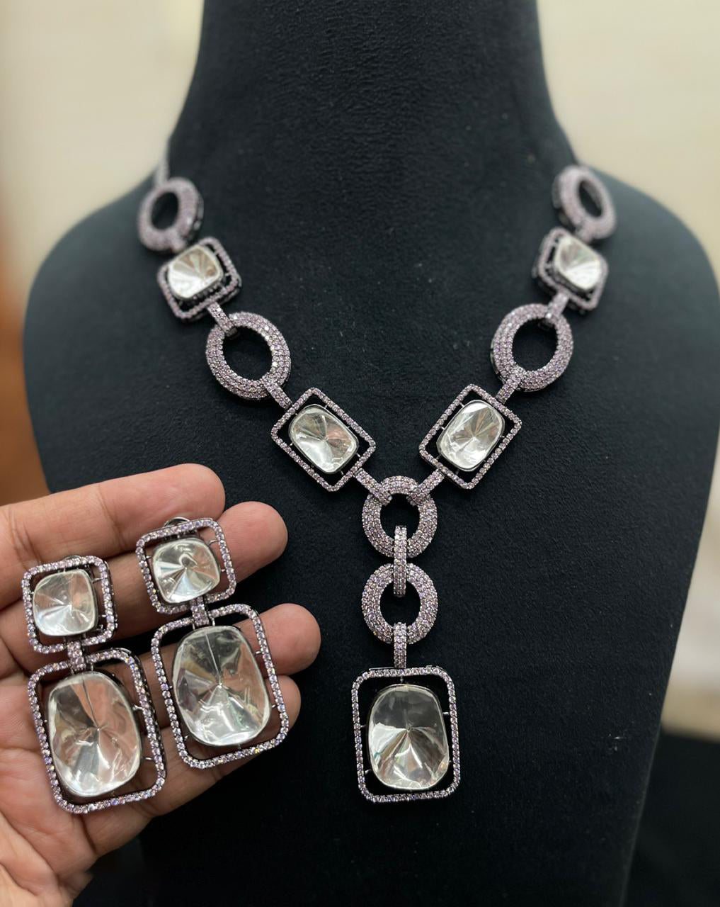 Dazzling Shimmering Polki Indian Necklace Earrings Set, Polki Statement Pakistani Jewelry Set, Bollywood Inspired Polki Necklace Set, Jewelry Set