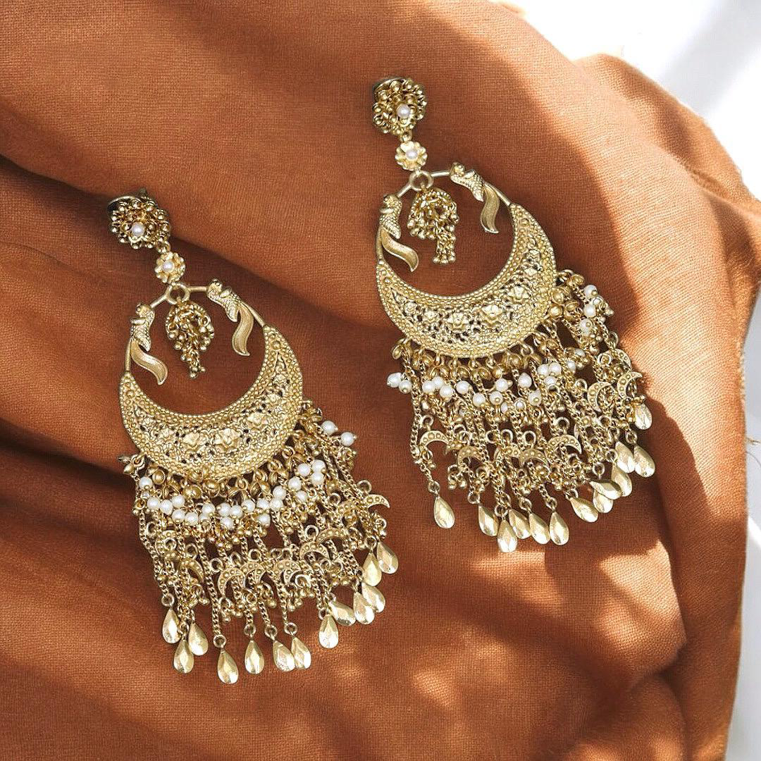 Kareena Kapoor Inspired Golden Ethnic Earrings Set