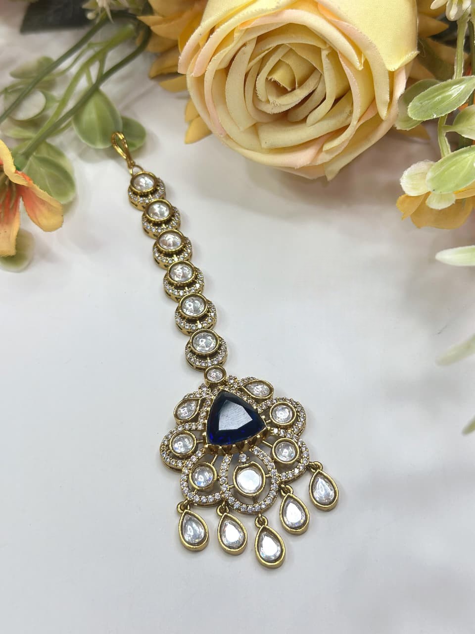 Royal Green Stone Kundan Maang Tikka | Indian Bridal & Festive Jewelry