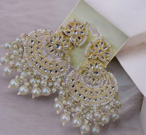 Statement Kundan Pearl Earrings Jewelry Set, Bollywood celebrity earring, Kundan earrings, Chandbali earrings, Beaded Pearl Earrings