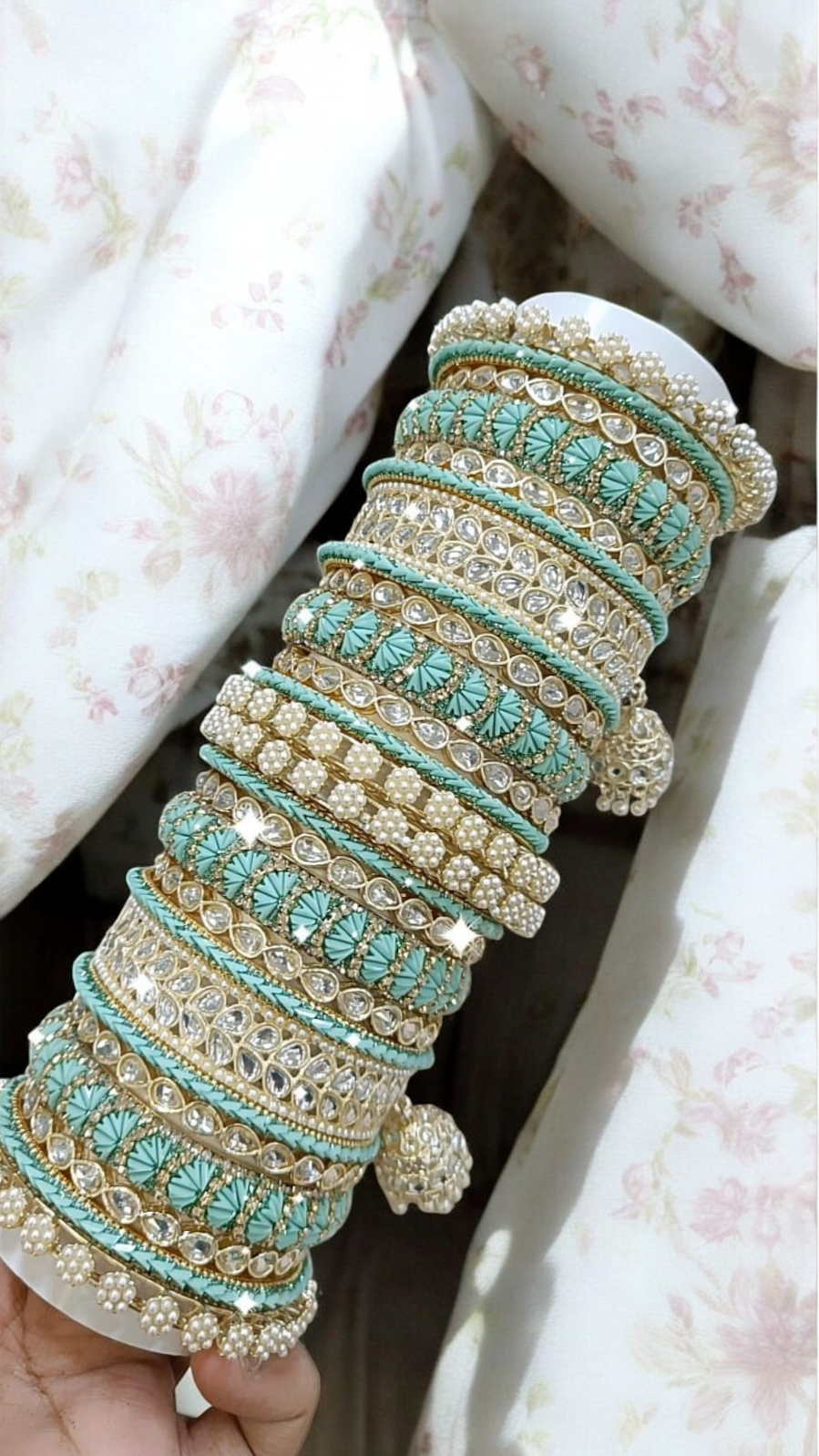 Pearl Bridal Bangle Chura Set, Bridal Chura, Wedding bangle set, Indian jewelry gift, Bridal bangles, Kundan Jewelry