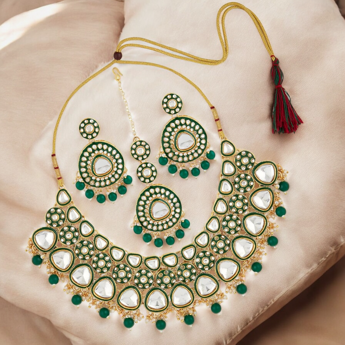 Green Stone Beads Kundan Necklace Earring Maangtika, Indian Pearl Choker Set, Earrings Maangtika Set, Pakistani Jewellery Set