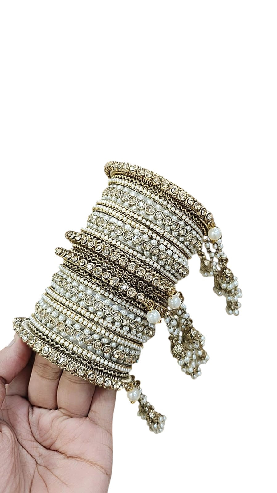 Khushi Moti Jhumri Bangles Set – Elegant Pearl-Studded Traditional Beauty