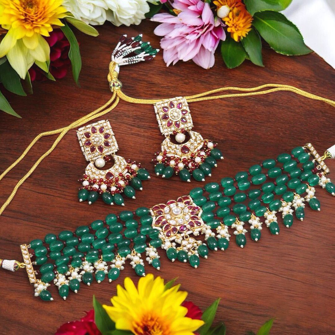 Celebrity Inspired Choker Bridal Necklace Set, Sonakshi Sinha Necklace, Green Indian Bridal Kundan Pearl Beaded Necklace Set, Indian Jewelry
